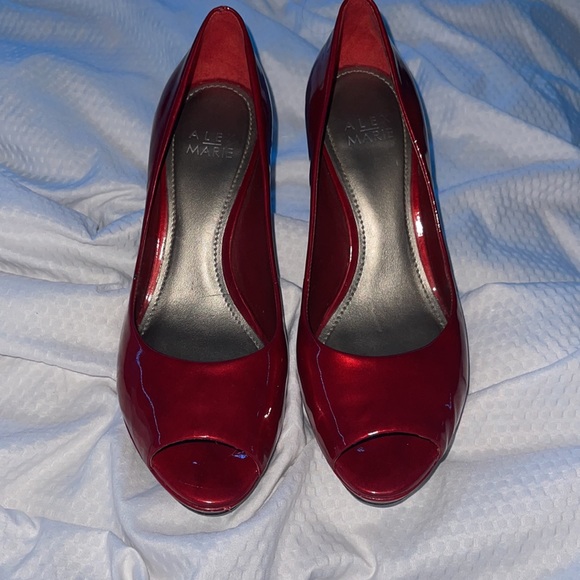 Alex Marie red high heels - Picture 3 of 4